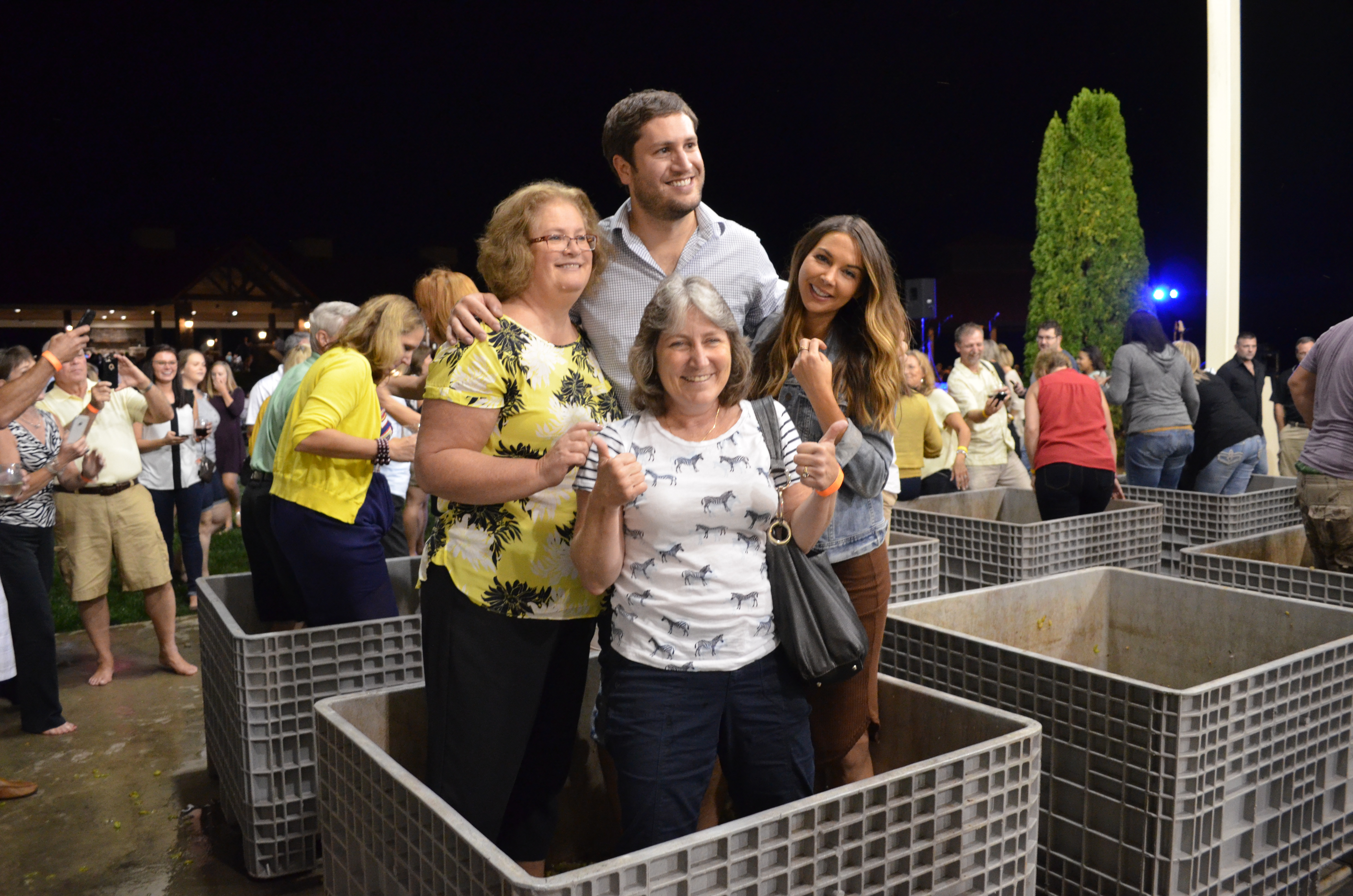 ./2015/23 - Grape Stomp/DSC_0643.JPG